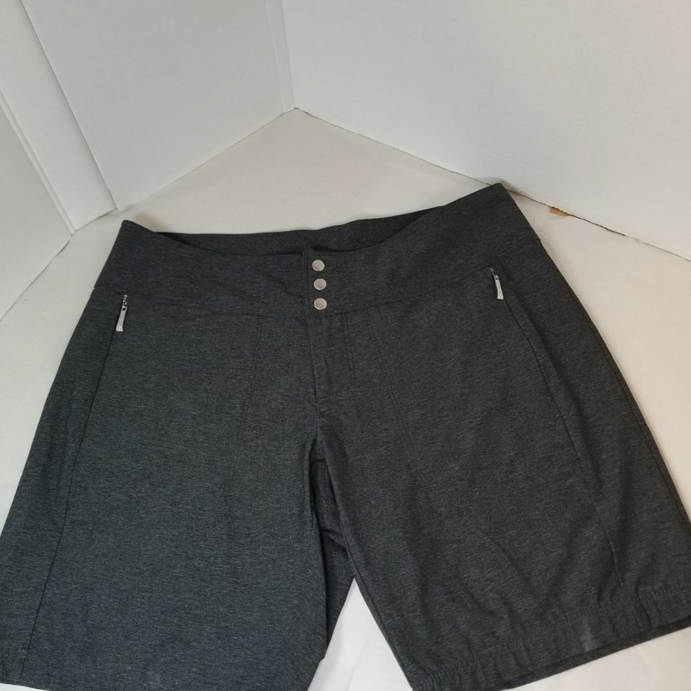 4 All By Jofit Women's Golf Bermuda Shorts Size 6